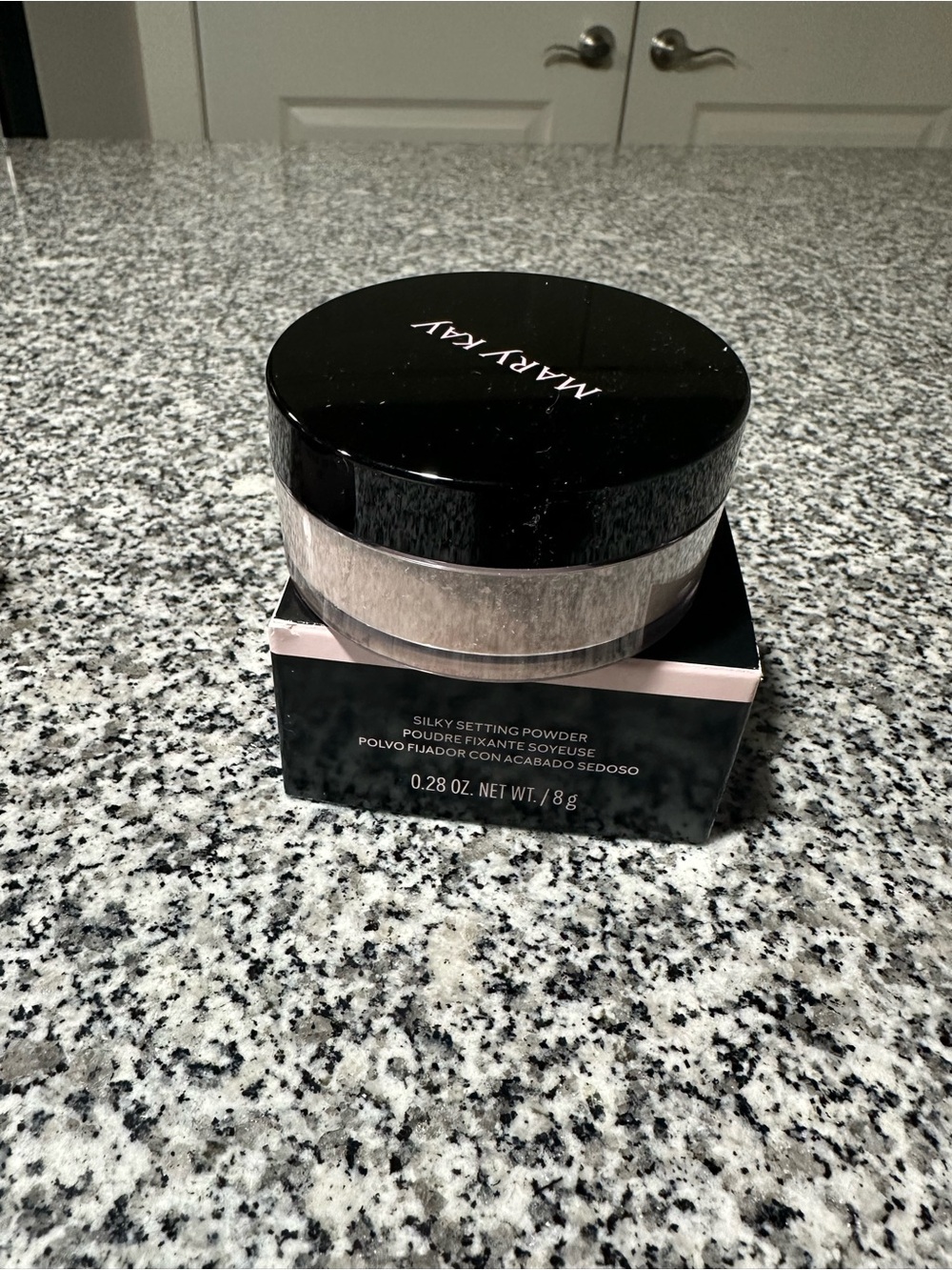 Mary Kay silly setting powder foundation